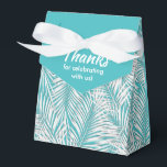 Caixas de Favor de Estilo Palmeiras Brancas em Tur<br><div class="desc">Caixas de favor de festa com folhas de palmeira brancas em um fundo turquesa. Perfeito para qualquer celebração, festa de aniversário, chá de noiva, festa de noivado, festa de aposentadoria, casamento e mais. Clique em PERSONALIZAR para alterar a cor do fundo, as fontes e adicionar texto. Veja convites e itens...</div>