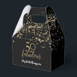Caixinha De Lembrancinhas 50 e fabuloso confete de ouro negro 50º aniversári<br><div class="desc">Apresentando nossa "Dourada, Preta e Branca Confetti 50 e Fabulosa Caixa de Favoritos de 50º Aniversário" - uma adição impressionante a qualquer celebração de aniversário de um marco. Inspirada pela elegância do marco de aniversário do "ouro", esta caixa de favores apresenta um tema confetti sofisticado em ouro, preto e branco,...</div>