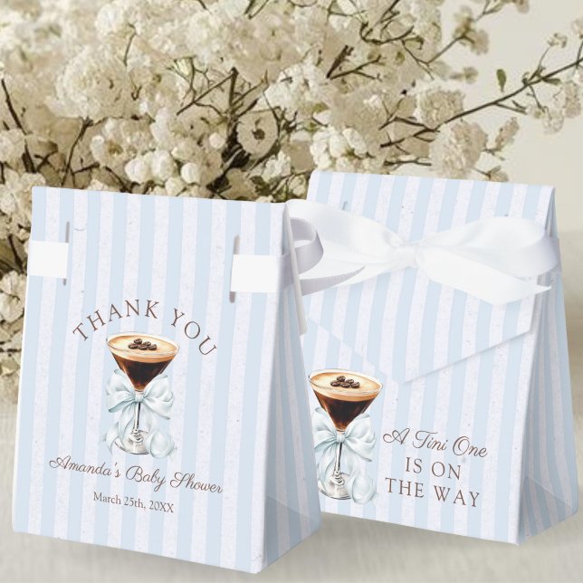 Caixinha De Lembrancinhas A Tini One Espresso Martini Baby Shower Gift (A tini one is on the way Espresso martini baby shower Thank you Favor Gift Boxes)