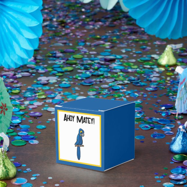 Caixinha De Lembrancinhas Ahoy Matey Pirate Parrot Cartoon, Funny Macaw Bird (Festa)