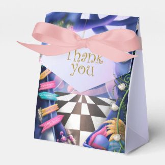 Caixinha De Lembrancinhas Alice no País das Maravilhas, brilho de ouro, chá