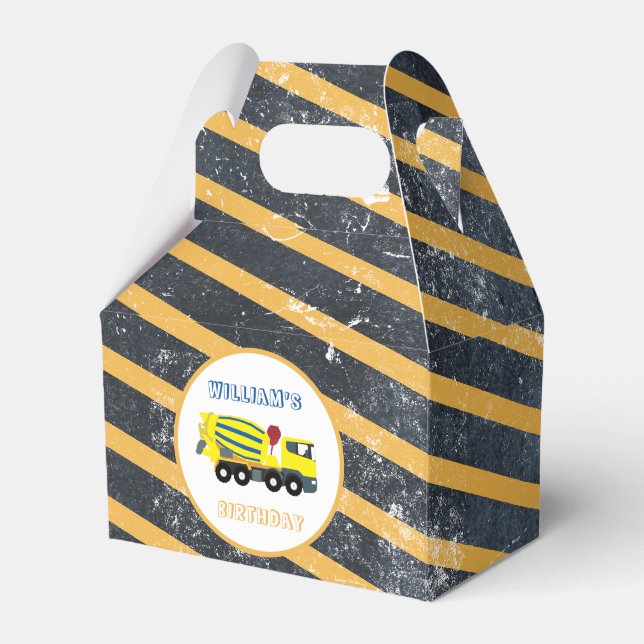 Caixinha De Lembrancinhas Aniversário dos Caminhões de Construção de Cimento (Frente)