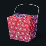 Caixinha De Lembrancinhas Asanoha tradicional Impressão vermelho e roxo japo<br><div class="desc">Asanoha é um padrão japonês tradicional baseado em folhas em forma de estrela de uma planta dura que representa vitalidade e crescimento. Esse padrão é muito popular em kimonos e artigos para crianças e bebês,  pois acredita-se que traga crescimento e vigor.</div>