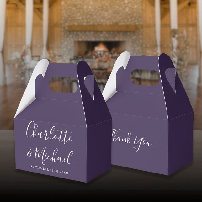 Caixinha De Lembrancinhas Assinatura de Script Elegante Roxo Casamento (Purple Elegant Signature Script Wedding Favor Boxes)