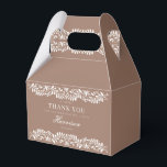 Caixinha De Lembrancinhas Azulejo Talavera Marrom Mocha para Sobremesa de Ca<br><div class="desc">Todos amam uma festa! Esta coleção é uma mistura deslumbrante de elegância e patrimônio cultural, inspirada nos padrões tradicionais de azulejos Talavera mexicanos. A borda floral de terracota marrom terroso exala sofisticação e um toque de charme festivo, tornando-a perfeita para sua celebração inspirada em espanhol ou mexicano. Seja você organizando...</div>