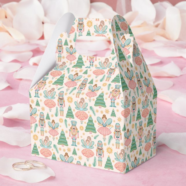 Caixinha De Lembrancinhas Balé e Fadas de Nozes em Fundo de Creme (Casamento)