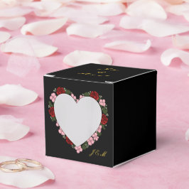 Caixinha De Lembrancinhas Ballotines noires avec un cœur de rose et de rouge