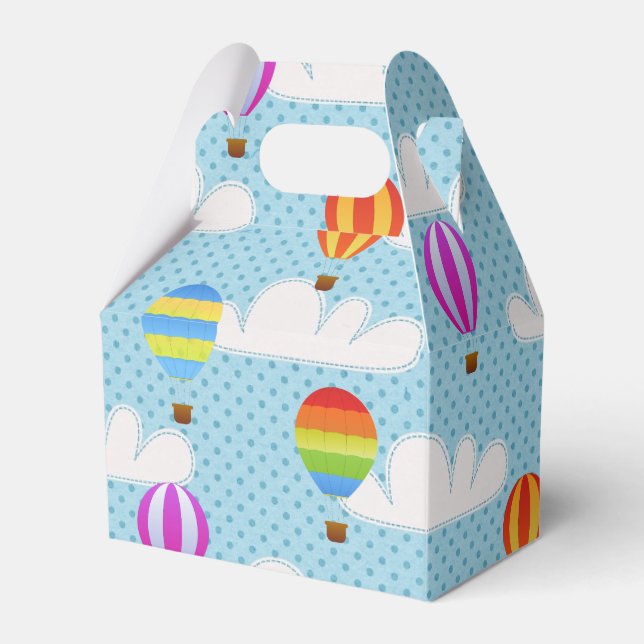 Caixinha De Lembrancinhas Balões de ar quente no céu nublado (Frente)