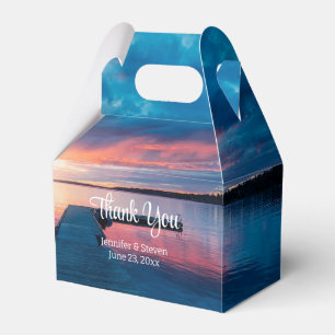 Caixinha De Lembrancinhas Belo pôr do sol em um calmo Lago Casado Obrigado