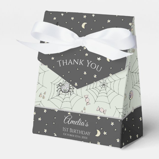 Caixinha De Lembrancinhas Bonita Menina Morde Halloween e Queda (Frente)