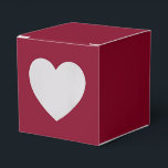 Caixinha De Lembrancinhas Borgonha<br><div class="desc">Burgundy é uma cor profunda e rica que mistura o vermelho escuro com tons de roxo e,  por vezes,  marrom. É frequentemente descrita como sofisticada,  luxuosa e quente,  semelhante à cor do vinho tinto da região da Borgonha,  na França.</div>