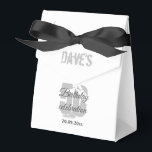 Caixinha De Lembrancinhas Branco moderno qualquer Festa de aniversário de 50<br><div class="desc">Branco moderno Caixas de Favoritos de 50ª Festa de aniversário</div>