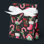 Caixinha De Lembrancinhas Candy Canes e Meias de Natal<br><div class="desc">Salve o papel de empacotamento e use esta pequena caixa de presentes.</div>