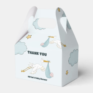 Caixinha De Lembrancinhas Carregando de pássaros, garoto, é um convite