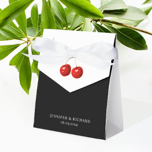 Caixinha De Lembrancinhas Casamento Branco Negro de Cherry Vermelho Chic, na