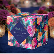 Casamento com na moda de flores coloridas