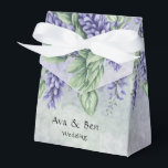 Caixinha De Lembrancinhas Casamento de Wisteria de Lavanda de Aquarela<br><div class="desc">Espero que gostem deste fundo verde e roxo de textura mármore com flores de lavanda wisteria. Os convites correspondentes e os suprimentos de terceiros estão disponíveis neste conjunto de coleções.</div>