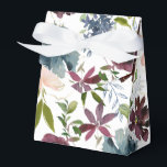 Caixinha De Lembrancinhas Casamento Floral Bordo e Azul Marinho<br><div class="desc">Caixa de favores com flores de peônia e folhas de eucalipto bebê com acentos de burgundy,  ameixa,  rosa desbotado,  índigo,  azul-marinho e azul poeirento.</div>