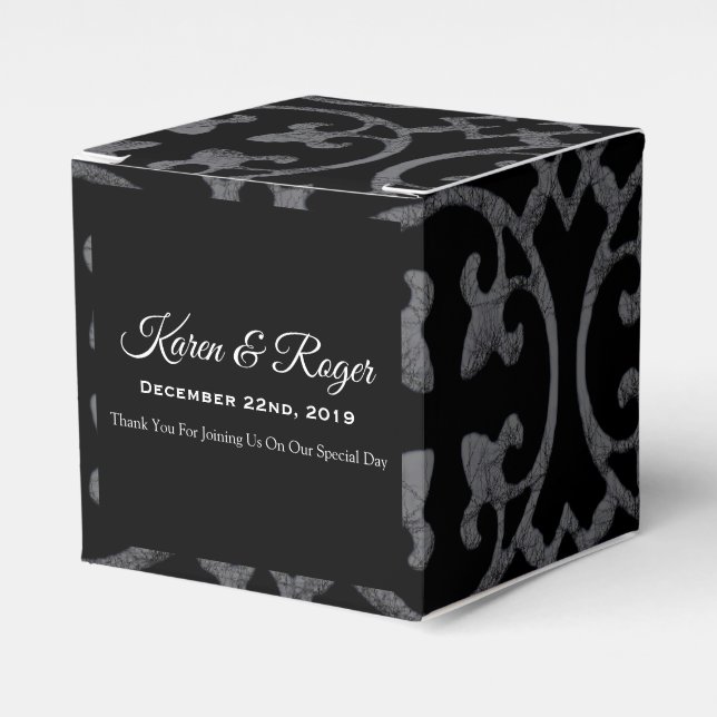 CAIXINHA DE LEMBRANCINHAS CASAMENTO PERSONALIZADO EM PRETO E BRANCO FLEUR DE (Frente)