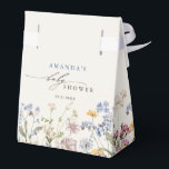 Caixinha De Lembrancinhas Chá de fraldas de Prados Coloridos de Primavera<br><div class="desc">Capturar a beleza da natureza no seu dia especial com a nossa delicada caixa de chás de flores silvestres. Elegante, único e florescendo com amor. Use os campos de texto para personalizar seu design com seu próprio texto e detalhes. Se quiser alterar o estilo da fonte, a cor ou o...</div>