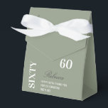 Caixinha De Lembrancinhas Chic Elegant 60th Birthday Sage Green Obrigado<br><div class="desc">Chic Elegant 60º aniversário Sage Green and White Obrigado Confetti Favor Box</div>