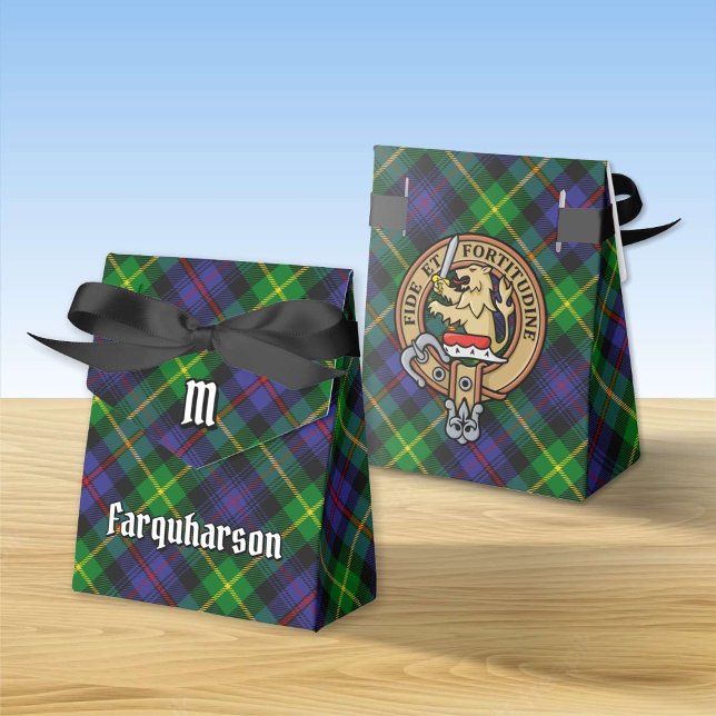 Caixinha De Lembrancinhas Clan Farquharson Crest sobre Tartan (Criador carregado)