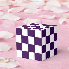 Caixinha De Lembrancinhas Clássico Roxo Escuro com Padrão de Quadrado Branco