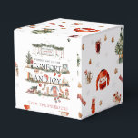Caixinha De Lembrancinhas Conforto e alegria | Feliz Pequeno Natal<br><div class="desc">Dê a sua dádiva esse toque perfeito com nossas caixas de presentes de Natal. Quer você esteja indo a um Papai noel secreto do escritório ou hospedando uma festa de feriado própria, estas caixas de presentes certamente farão uma declaração. Nossas caixas de presentes de Natal podem ser personalizadas com os...</div>
