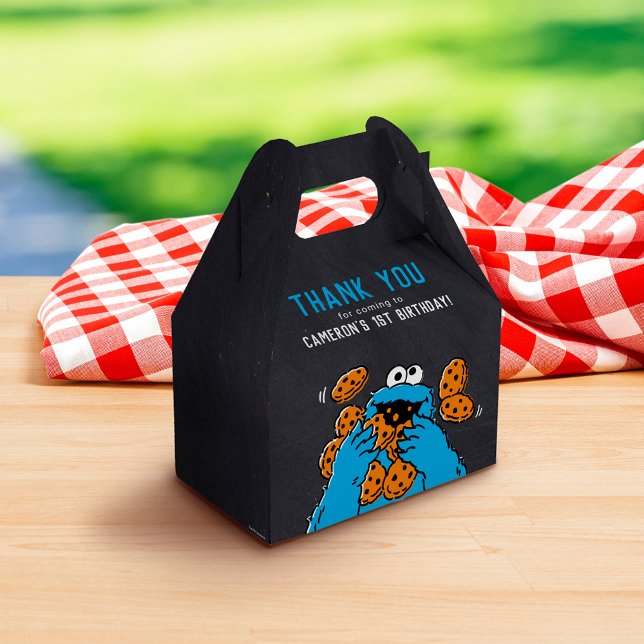 Caixinha De Lembrancinhas Cookie Monster Birthday Chalkboard (Favor Box on table)
