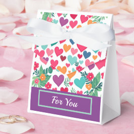 Caixinha De Lembrancinhas Costume de corações coloridos