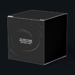 Caixinha De Lembrancinhas Crie o Seu Próprio Personalizado<br><div class="desc">Personalize este produto adicionando suas próprias imagens e textos e escolhendo suas fontes e cores favoritas. Visite Cosmic Candyland no Zazzle para ver nossa coleção completa de produtos fáceis de personalizar e de alta qualidade!</div>