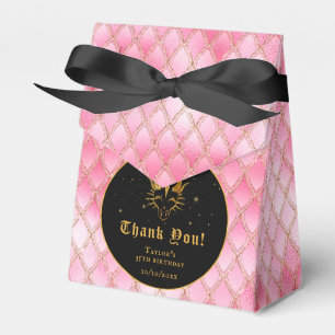 Caixinha De Lembrancinhas Dragão Rosa Escala Dourado Aniversário Obrigado