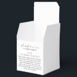 Caixinha De Lembrancinhas Ellesmere Uma Tradição Italiana 5 Amêndoas Sugared<br><div class="desc">Estas amêndoas açucaradas caixa de favoritos de casamento apresentam um design minimalista e um título de caligrafia. Personalize as marcas com seus nomes,  o cabeçalho do script não é editável. Para personalização mais avançada deste design,  basta selecionar o botão "Personalizar" acima.</div>