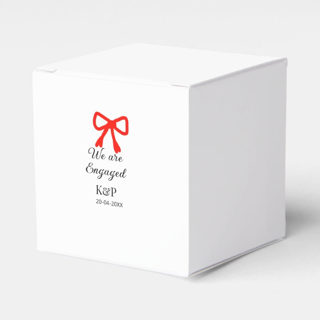 Caixinha De Lembrancinhas Estamos engajados a adicionar a letra vermelha arc (Frente)