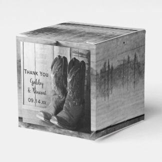 Caixinha De Lembrancinhas Faux Barn Wood Rustic Cowboy Boots Western Weding