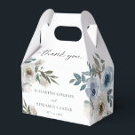 Caixinha De Lembrancinhas Floral de Casamento Azul Empoeirado Escrito Elegan<br><div class="desc">Caixa de presente personalizada de casamento floral azul empoeirado elegante</div>