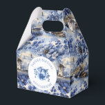Caixinha De Lembrancinhas Floral Vintage Azul Holandês Chinoiserie Moinho de<br><div class="desc">Caixa de Favor de Aniversário com Moinho de Vento | Embalagem Elegante para Festa. Esta caixa de favor de moinho de vento vintage azul holandês Chinoiserie é inspirada na decoração floral e de moinho de vento Delft blue. Com arranjos florais intrincados e paisagens azuis serenas com moinhos de vento, lagos...</div>