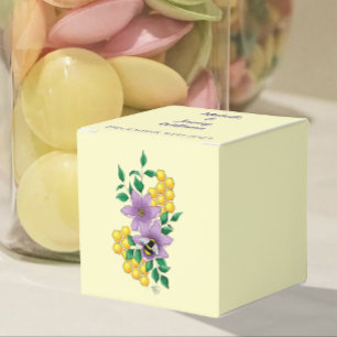 Caixinha De Lembrancinhas Flores de Lavanda de mamangabas amarelas