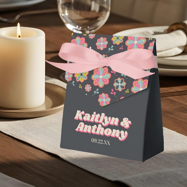 Caixinha De Lembrancinhas Flower Power 70's Retro Groovy Wedding (Criador carregado)