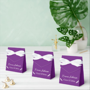 Caixinha De Lembrancinhas Graduação Personalizada Simples Roxo E Branco