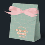 Caixinha De Lembrancinhas Groovy Negrito Azul Rosa Vermelho Funky<br><div class="desc">Groovy Negrito Azul Rosa Vermelho Funky</div>