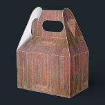 Caixinha De Lembrancinhas Gustav Klimt Fir Forest Tannenwald árvores vermelh<br><div class="desc">Vintage Gustav Klimt Fir Forest - Art Nouveau Red Trees Esta bela pintura de safra de árvores é feita pelo mestre artista Gustav Klimt. A pintura, chamada Floresta Fir I, ou Tannenwald, nos mostra uma bela paisagem com Árvores Vermelhas, através de uma floresta densa. Gustav Klimt capturou o sentimento de...</div>