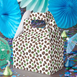 Caixinha De Lembrancinhas Irish Coffee Beans and Shamrocks Funny Design