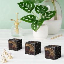 Jarra de Porcelana Barroca Pavão Dourado