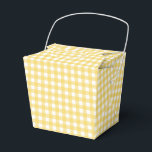 Caixinha De Lembrancinhas Lauren Ginga Amarela<br><div class="desc">Apresentamos nossas encantadoras caixas de lembranças com design xadrez,  a maneira perfeita de expressar gratidão aos seus convidados de casamento,  aniversário ou evento corporativo. Essas caixas de lembranças personalizadas certamente farão com que seus convidados se sintam especiais e deixem uma impressão duradoura.</div>