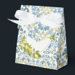Caixinha De Lembrancinhas Lima Azul Italiana<br><div class="desc">Lima Azul Italiana
Mediterrâneo,  casamento de verão,  limões,  flores de limão,  citrino,  azul naval e amarelo,  Casamento de Lima Azul Italiana,  isso é amor,  costa Amalfi,  Positano</div>