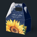 Caixinha De Lembrancinhas Luzes de Corda de Sarja Azul Marinho Girassol Obri<br><div class="desc">Caixa de favor de casamento azul marinho personalizada com textura de sarja e flores de girassol com luzes de corda.</div>