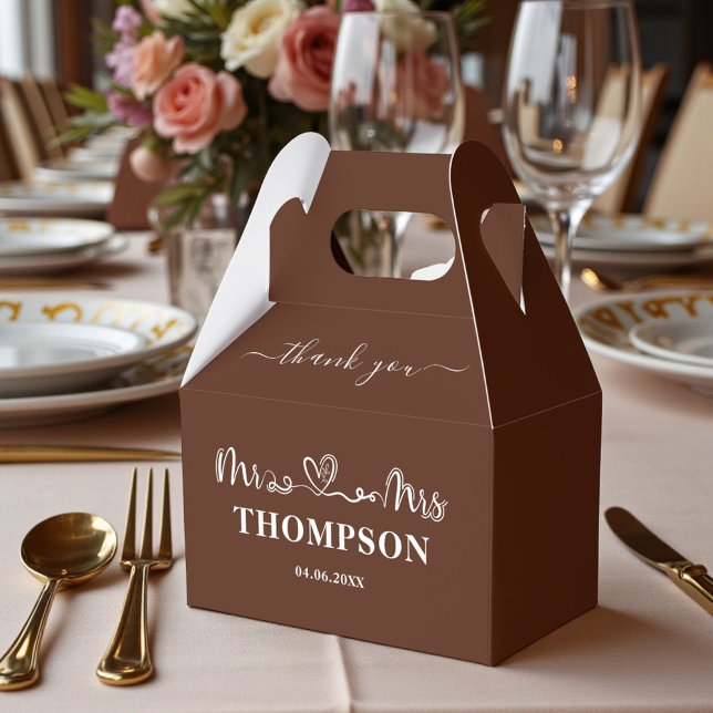 Caixinha De Lembrancinhas Mr and Mrs Elegant Simple | Brown (Criador carregado)