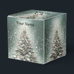 Caixinha De Lembrancinhas Neve Branca em Torres de Natal Verde Ornamentos Co<br><div class="desc">Ornamentos Coloridos De Árvore De Natal Verde Caixas De Favor De Neve Branca. Único,  bonito,  na moda design. Fácil de ser personalizado. O estilo,  o tamanho e as cores da fonte podem ser alterados. Itens correspondentes disponíveis.</div>
