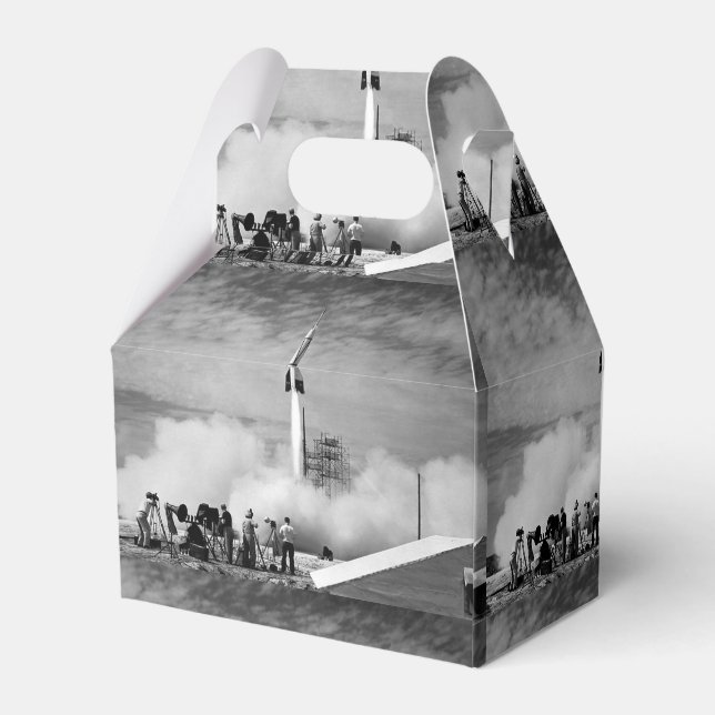 Caixinha De Lembrancinhas O Primeiro Lançamento Do Foguete Em Cabo Canaveral (Verso)